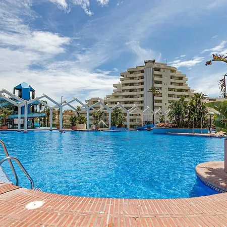 Benalbeach Beautiful 2 Bdr With Sea Views Apartment *