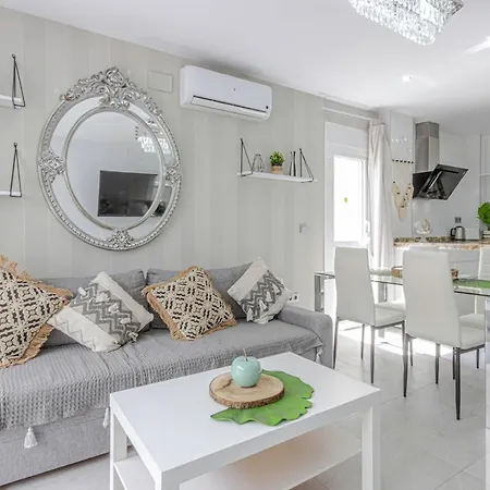 Benalbeach Beautiful 2 Bdr With Sea Views Apartment Benalmadena