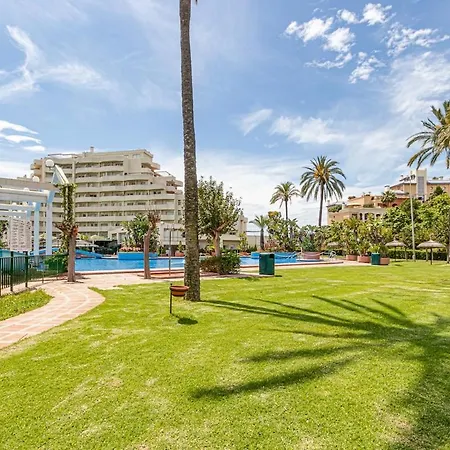 Benalbeach Beautiful 2 Bdr With Sea Views